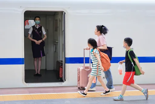 暑假「熊孩子、熊家長」旺季 中國「厭童症」大起