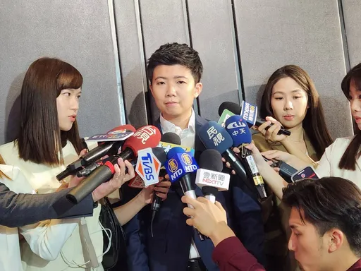 莊銘淵蹭陳紫渝兩度道歉難平眾怒! 苗博雅批他犯2大錯:一錯再錯很糟糕