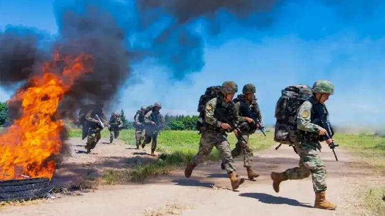 翻攝火箭軍微博