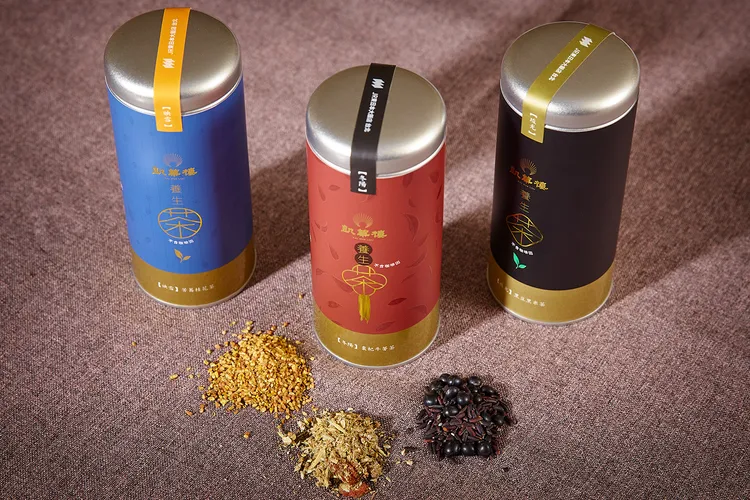 中秋佳節搭配茶款是最好的選擇，JR東日本大飯店台北旗下凱華樓中華料理推出的養生茶款，以養生為訴求不含咖啡因，每罐360元。JR東日本大飯店台北提供