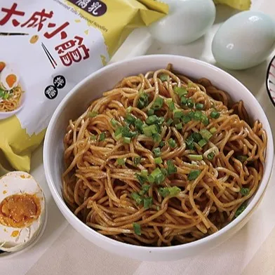 大成小館金沙腐乳乾拌麵。樂天市場提供