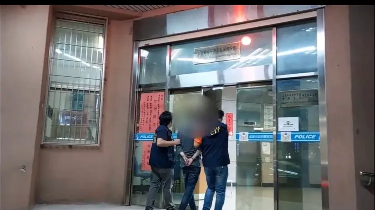 江嫌鋌而走險行搶，卻隨即落網。翻攝畫面