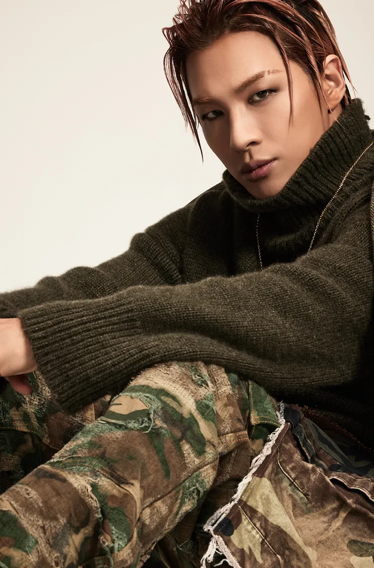 太陽為紀梵希拍攝秋冬男裝形象照。品牌提供