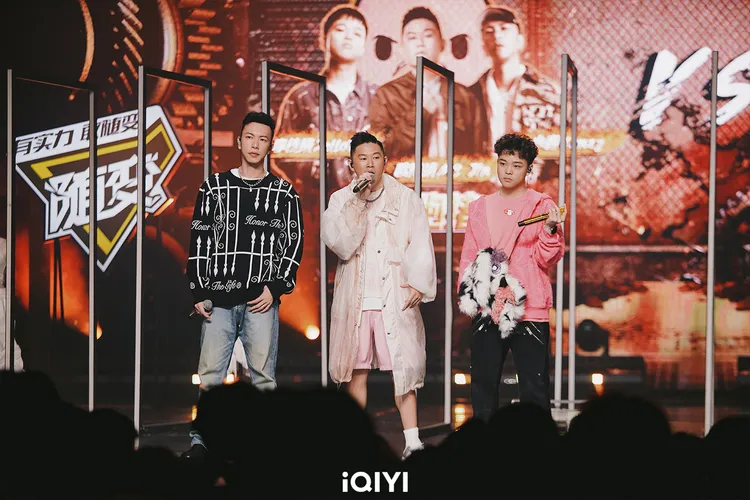 「小跑豬聯盟」中的小春（左起）、歐陽靖、李佳隆 。iQIYI