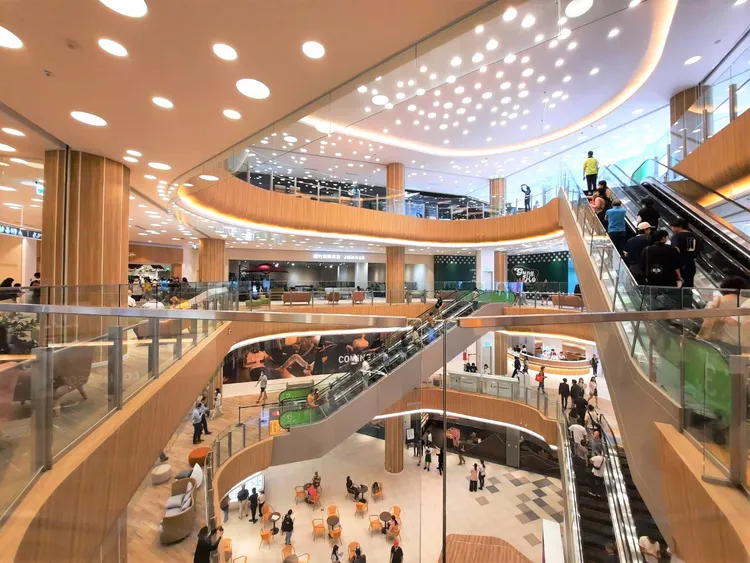 活動期間單筆消費滿2000元，即可參加最大獎「YAMAHA機車乙台」抽獎活動。業者提供