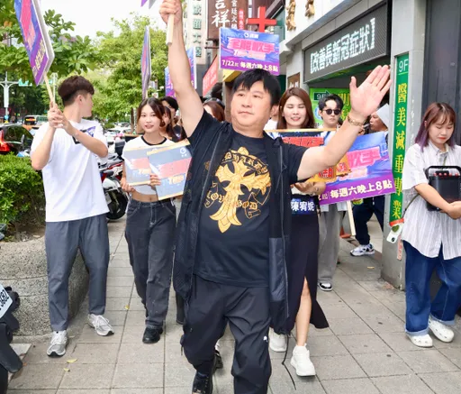 胡瓜上街宣傳新節目 徐乃麟長子婚宴包大紅包