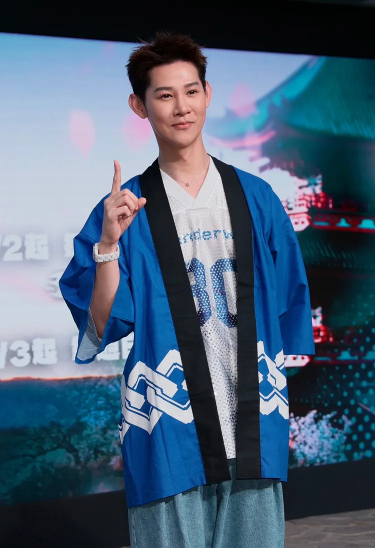 夏和熙因忙錄影，沒時間關心Apple。彭欣偉攝