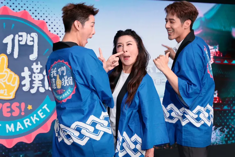 夏和熙（左起）、王彩樺、胡宇威互動有趣。彭欣偉攝