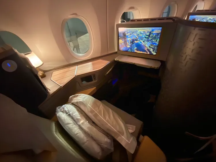 華航豪華商務艙。陳怡文攝