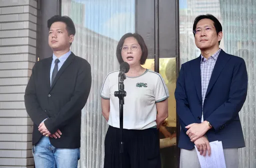 716遊行幾乎都男性? 民眾黨立委:可能很多女性在家顧小孩