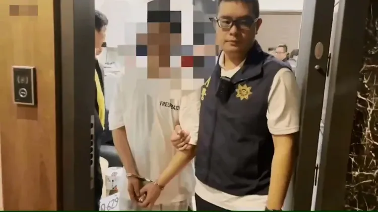 警方逮捕持有近15公斤毒品的張姓嫌犯。民眾提供