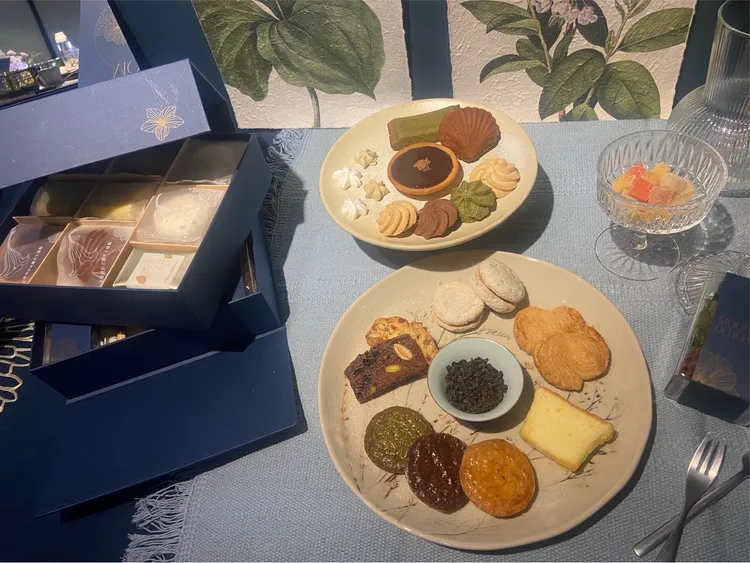 今年中秋深法準備禮盒過節提案，為自己和重視的人辦場法式風情的月光茶會。陳揚盛攝