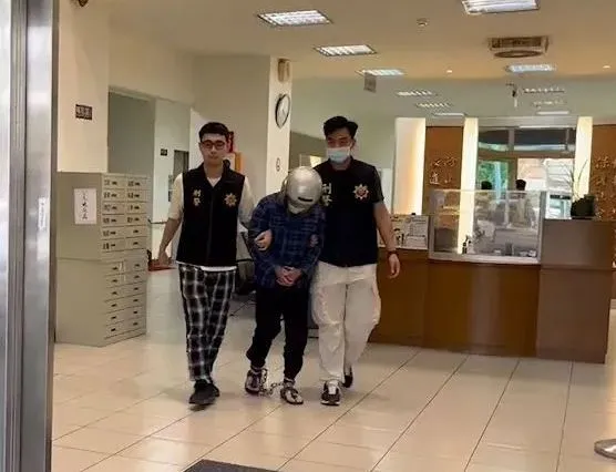 羅男移送。翻攝畫面