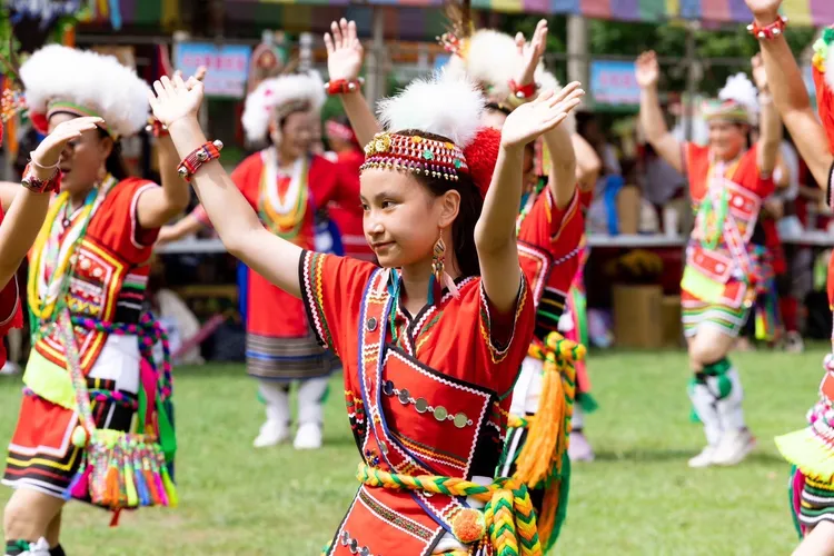 現場吸引原住民族大小朋友參與。桃園市府提供