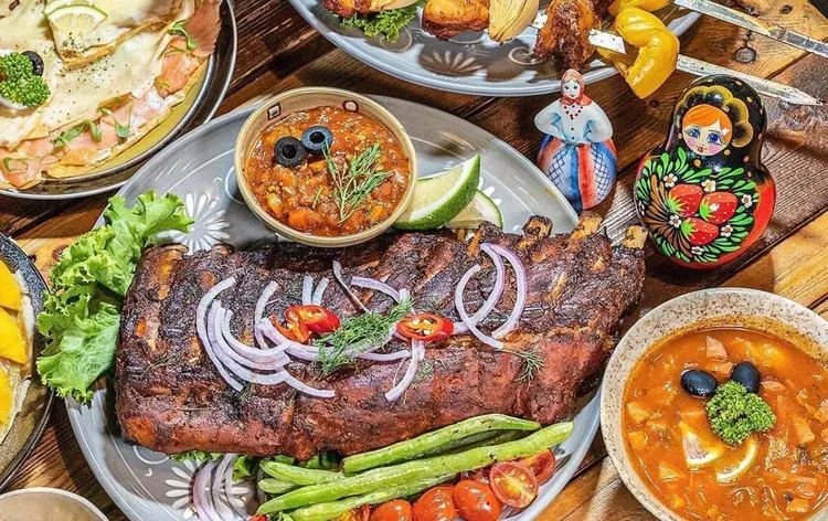 俄羅斯家常菜料理「素描學派」。觀光局提供