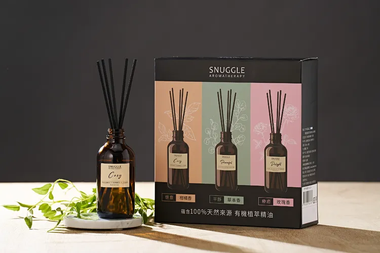 ▲草本香、柑橘香、玫瑰香，三種香味愜意、平靜又療癒。