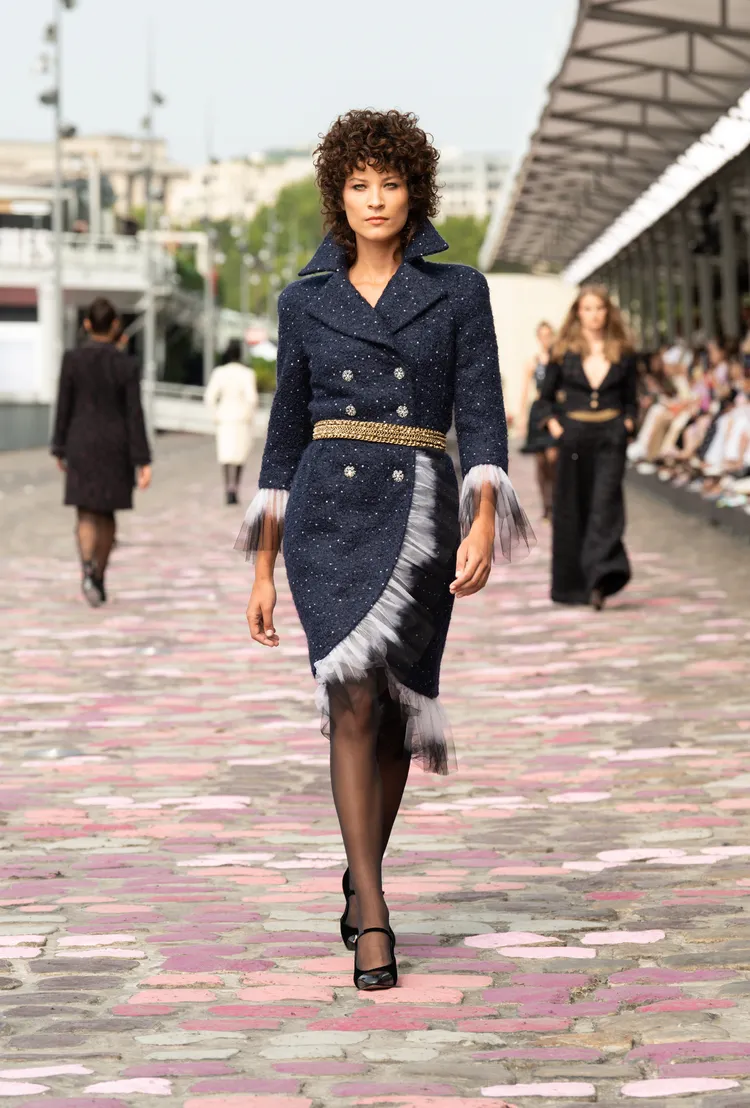 香奈兒2023／24秋冬高級訂製服大秀。品牌提供