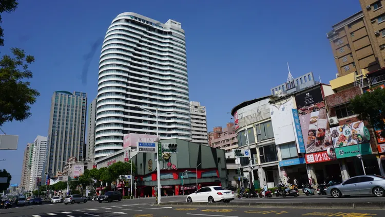 法拍市場沒有供給，代表著房市難有大幅降價可能。資料照片