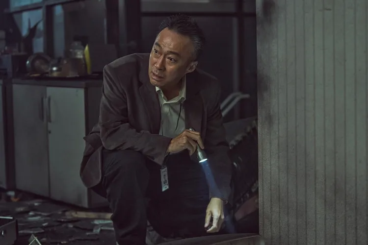 李星民第2季被調離重案組，轉到婦少組工作。Disney+提供