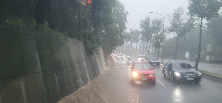 南投竹山鎮豪雨淹水。取自公路邦．公路研究討論區．TwRoadClub臉書