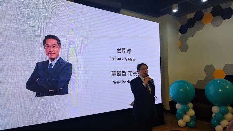 黃偉哲出席臺灣創浦臺南辦公室開幕。市府提供