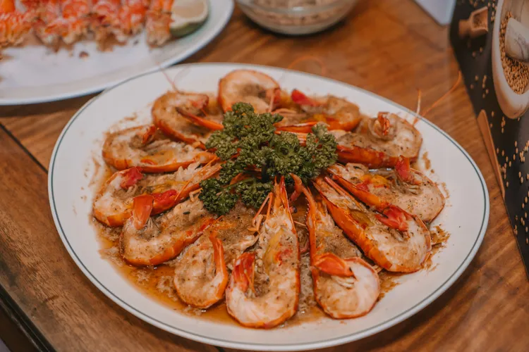 蒜蓉蝦也深受歡迎。店家提供