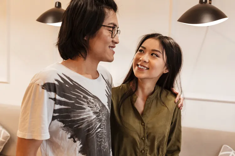 老婆是陪你後半輩子的伴侶，想要「安家」就要先「安太座」。