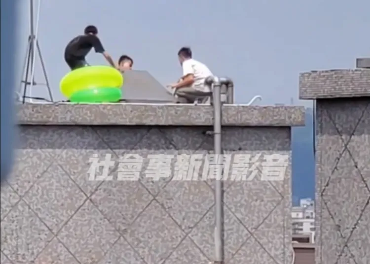 民眾擔憂小孩觸電發生意外。翻攝畫面