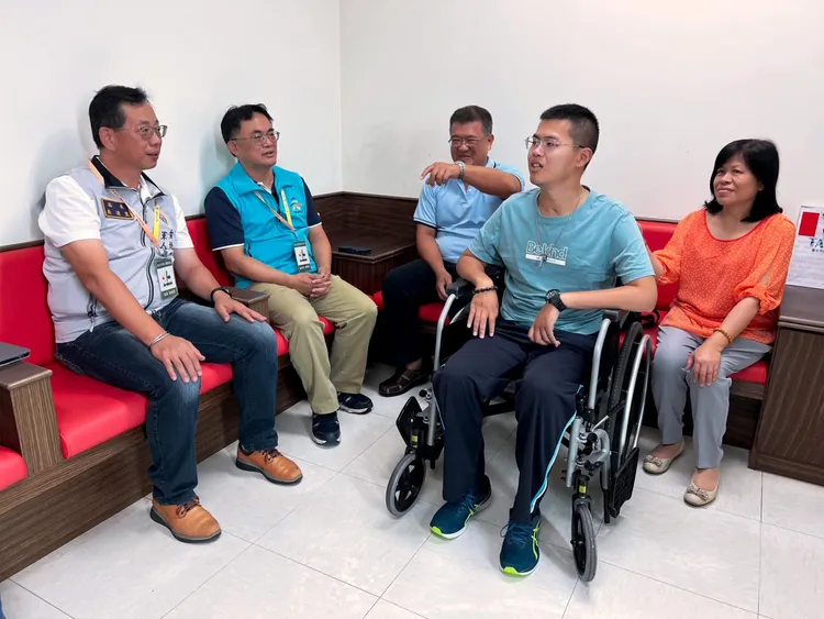 翻攝蔣萬安臉書
