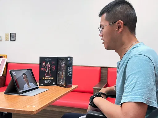 蔣萬安視訊打氣　送鋼鐵人祝秦良丰度過難關