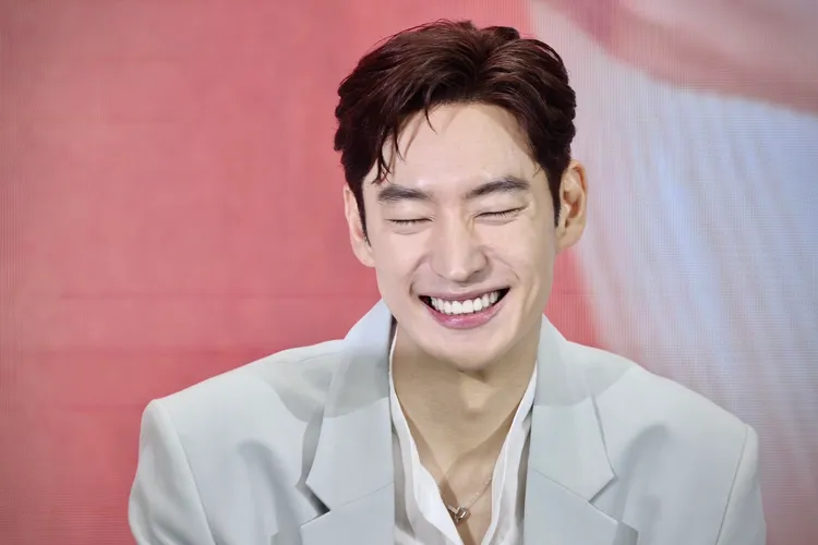 李帝勳訪問時表情多變。林林攝