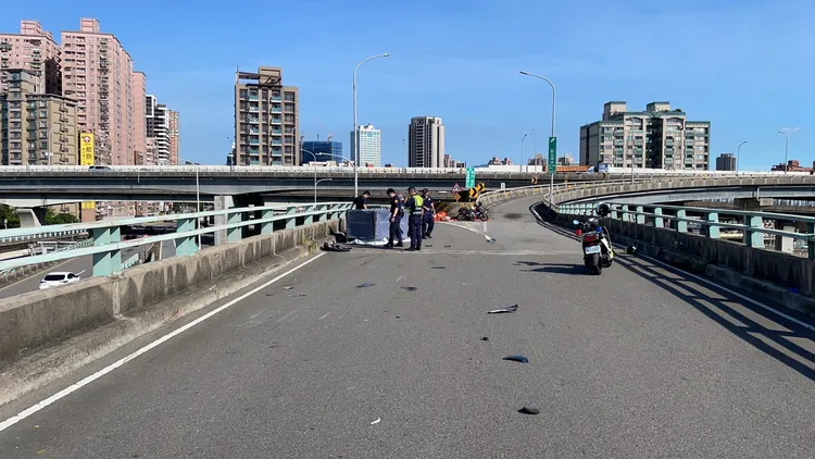 警消到場調查。翻攝畫面