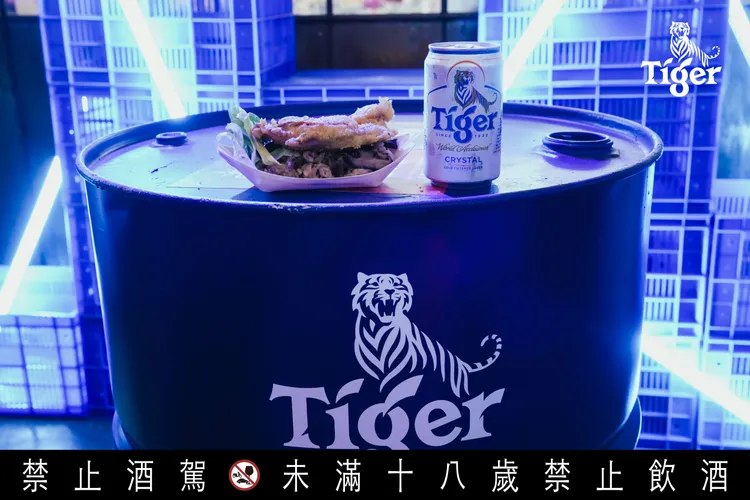 現場可大啖街頭美食搭配沁涼虎牌冰釀啤酒。虎牌啤酒提供