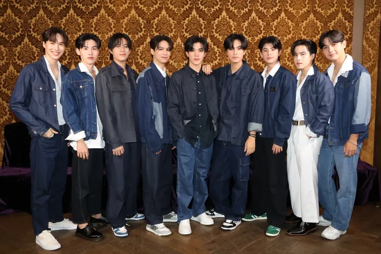 《My School President》9名成員想吃台灣道地美食。陳建岐攝