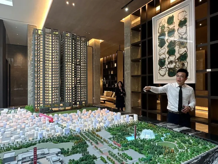 亞昕科博館指標案，興建超高樓俯瞰綠海。