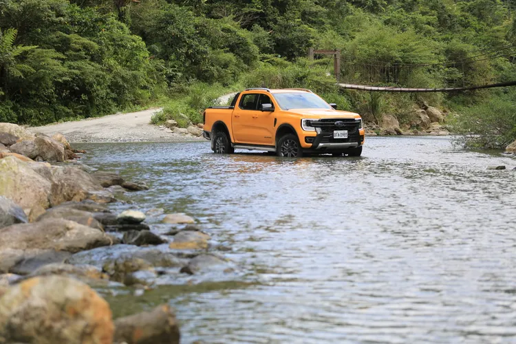 Ford Ranger Wildtrak無疆界的自由精神，就像是在人生逐夢的路途上，闢一條安全便利且無後顧之憂的捷徑。林浩昇攝