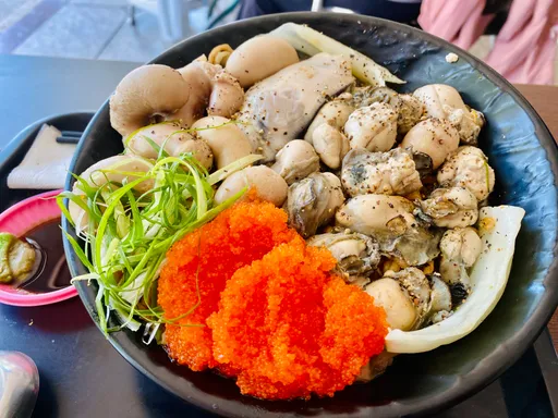 浮誇無極限!台南名店推猛料精力麵 火雞佛、生蠔、飛魚卵滿盛「不給睡」