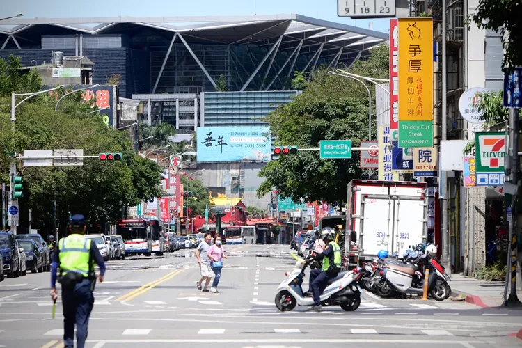 北市街道淨空。林林攝