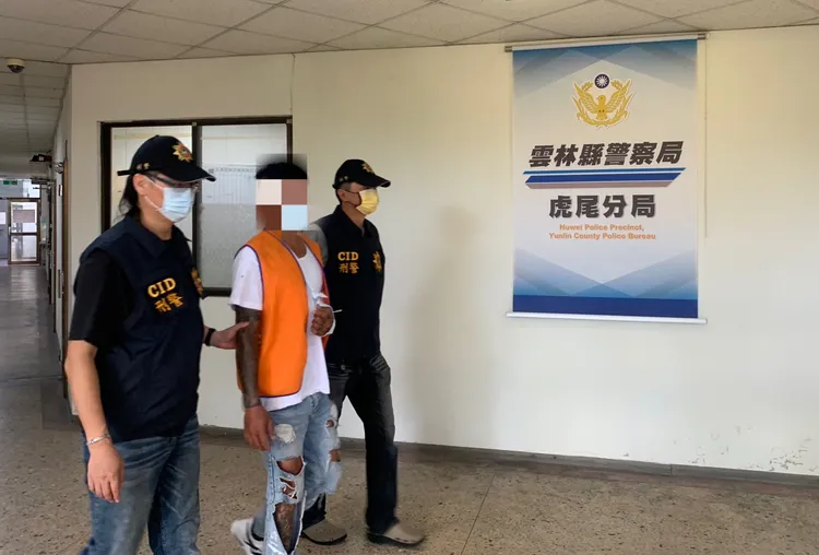 吳男頭部受傷、左手疑骨折。民眾提供