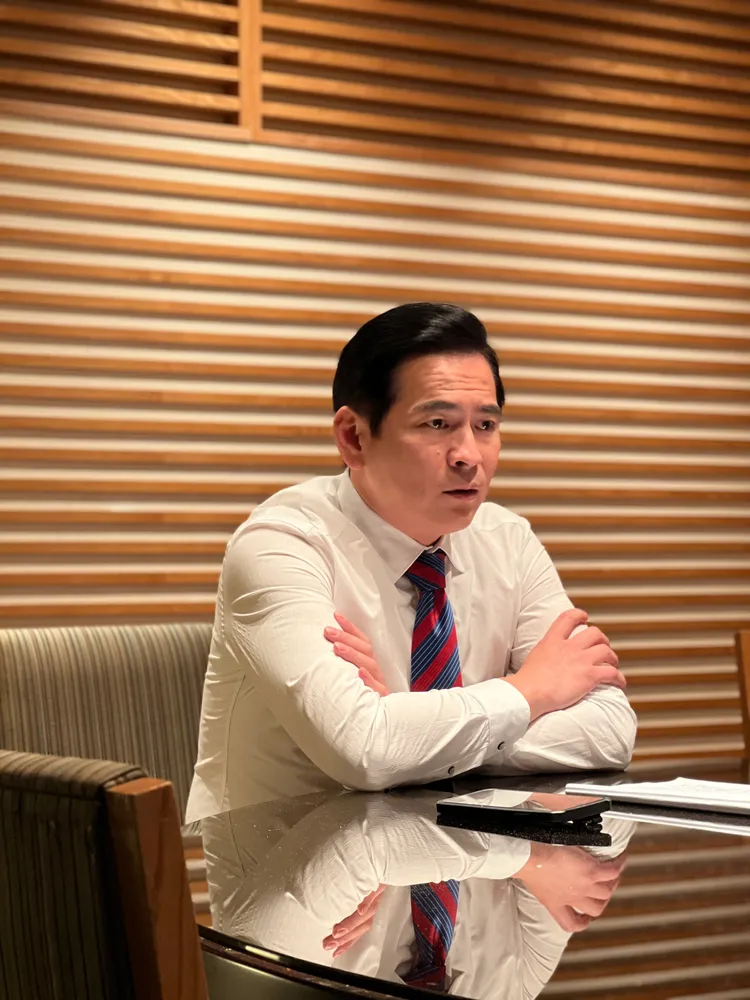 馬國賢在《八尺門的辯護人》飾演法律事務所老闆。艾迪昇傳播提供