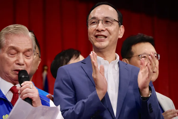 朱立倫大讚韓冰是優秀的年輕人。林林攝