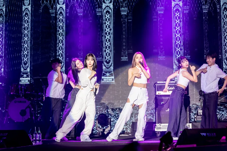 「MAMAMOO+」演出嗨翻全場。寬寬整合行銷提供