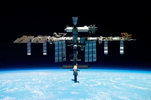 「休士頓我們有麻煩了」NASA停電 地面與國際太空站中斷通訊