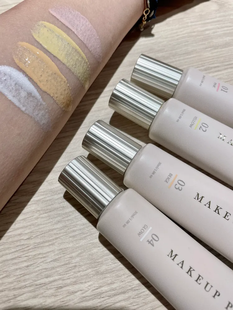 光透校色妝前乳試色。張家玲攝