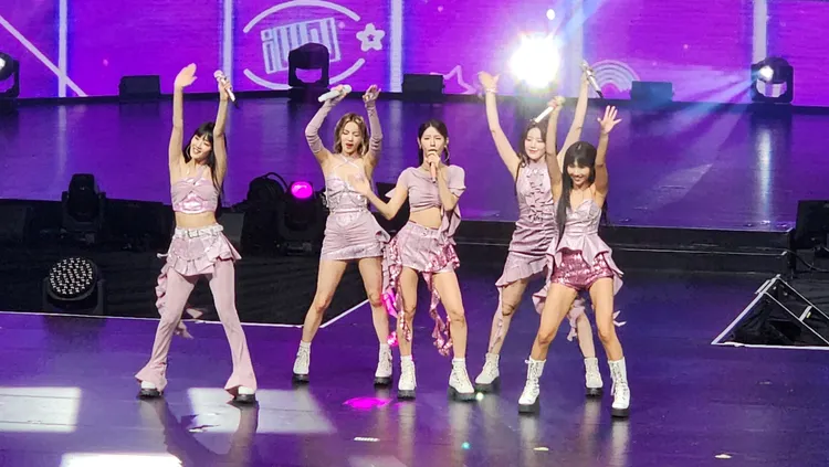 (G)-IDLE熱力開唱。讀者提供