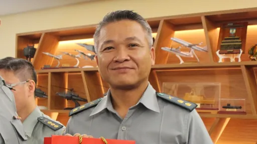 已婚所長不倫女軍官!偷吃小17歲女學生 國防大學硬起來:停職調查