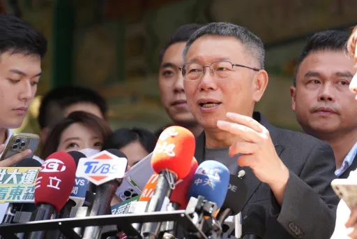 郭台銘要併購民眾黨? 柯文哲怕了!不敢接他電話