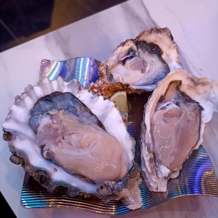 直擊！全台最貴吃到飽菜色現場。翻攝臉書「台灣大胃王吃到飽 Buffet美食 優惠情報」