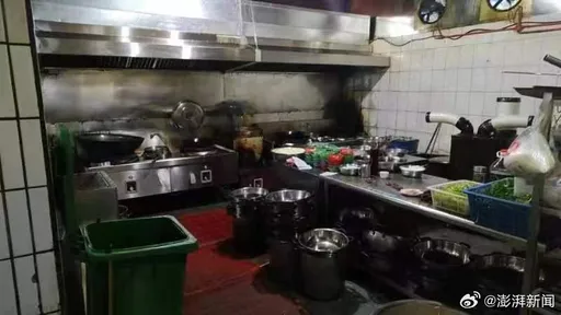 噁心火鍋店回收鍋底油　「科技與狠活加工」重製給客人吃