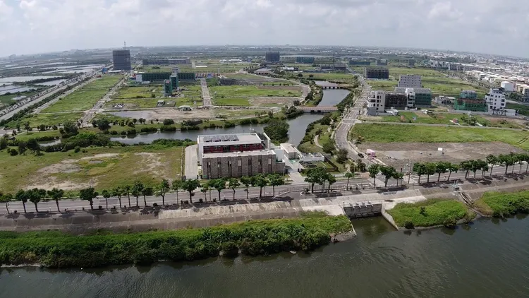 九份子從過去一片荒蕪到目前推案密集，泰嘉開發成為區段最具代表建商。泰嘉開發提供